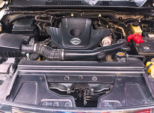 Nissan Frontier LE