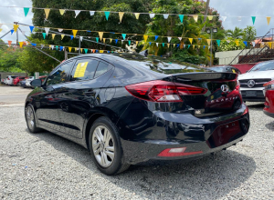 Hyundai Elantra Limited