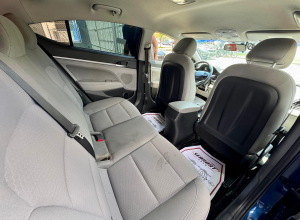 Hyundai Elantra Limited