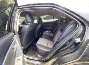 Toyota Corolla SE