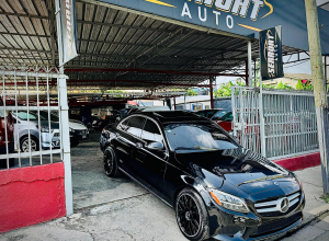 Mercedes-Benz Clase C 300