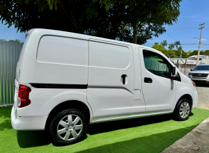 Nissan NV 200