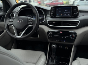 Hyundai Tucson SE