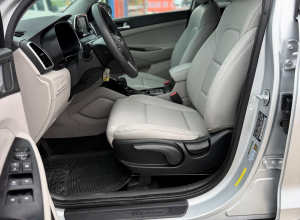 Hyundai Tucson SE