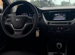 Hyundai Accent SE