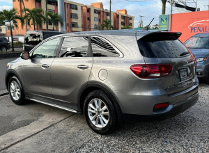 Kia Sorento LX