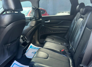 Hyundai Santa Fe SE