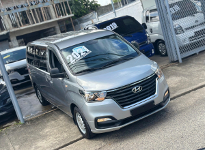 Hyundai Grand Starex Básico