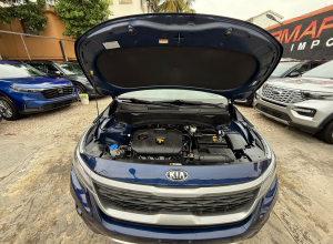 Kia Seltos LX