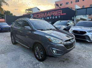 Hyundai Tucson SE