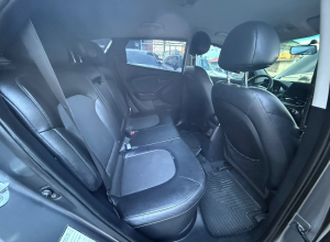 Hyundai Tucson SE