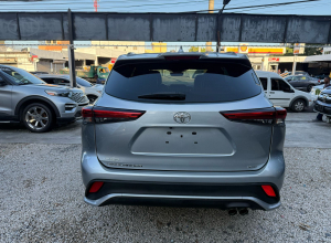 Toyota Highlander Básico