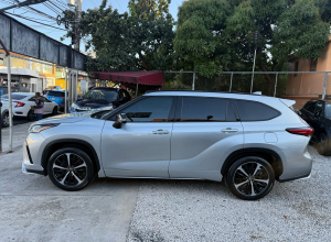 Toyota Highlander Básico