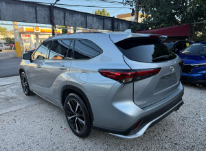 Toyota Highlander Básico