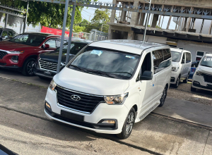 Hyundai Grand Starex Básico
