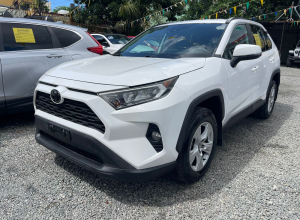 Toyota RAV4 XLE
