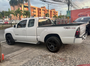 Toyota Tacoma Pre_Runner