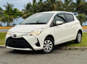 Toyota Vitz Básico