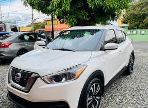 Nissan Kicks SV