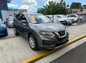 Nissan Rogue S