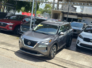 Nissan Rogue SV