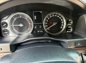 Toyota Land Cruiser VXR