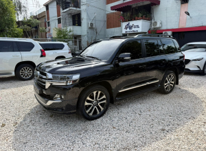 Toyota Land Cruiser VXR