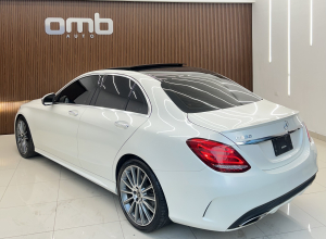 Mercedes-Benz Clase C 300