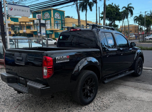 Nissan Frontier SV