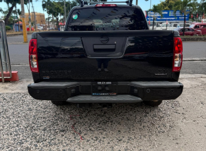 Nissan Frontier SV