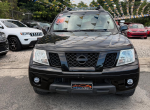 Nissan Frontier SV