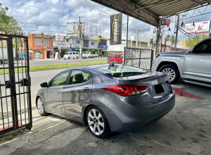 Hyundai Elantra Limited