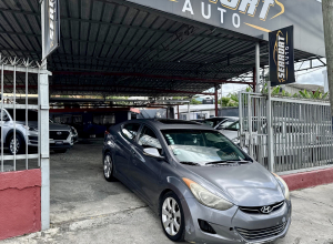 Hyundai Elantra Limited