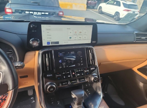 Lexus LX 570