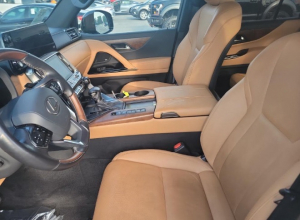 Lexus LX 570