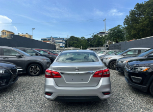 Nissan Sentra SV
