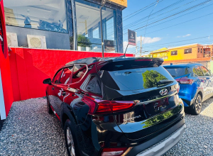 Hyundai Santa Fe SE