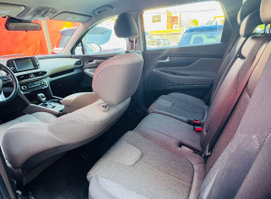 Hyundai Santa Fe SE