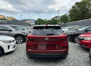 Hyundai Tucson SE