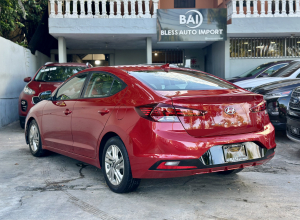 Hyundai Elantra Sport