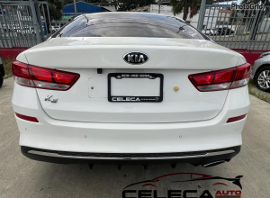 Kia K5 Deluxe