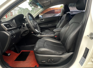 Kia K5 Deluxe