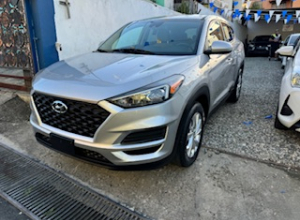 Hyundai Tucson SE