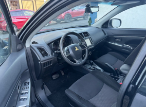 Mitsubishi Outlander Sport