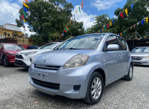 Daihatsu Sirion Básico