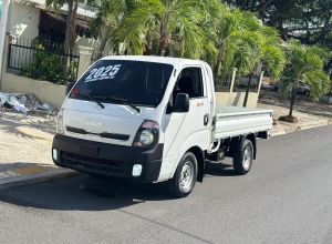 Kia K2700 Básico