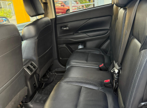Mitsubishi Outlander Básico