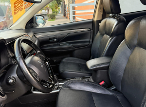 Mitsubishi Outlander Básico