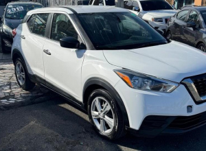 Nissan Kicks S