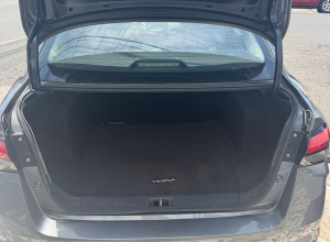 Nissan Versa SV